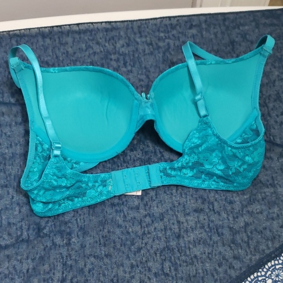 Turquoise Victoria's Secret Pushup Bra with  Lace - Picture 5 of 7